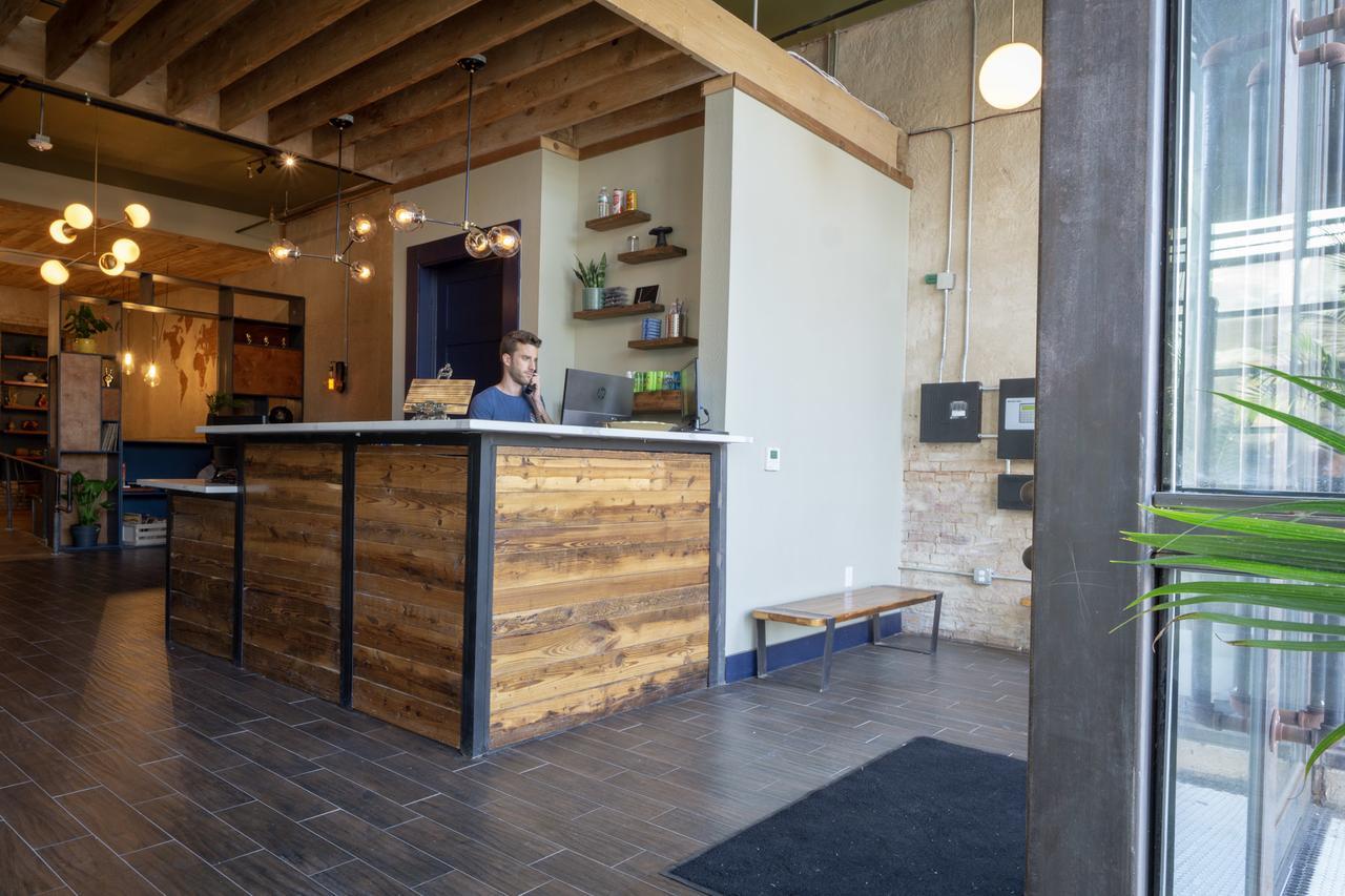 Deep Ellum - Adults Only Hostel