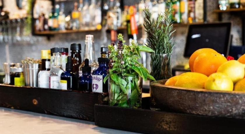 Deep Ellum - Adults Only Hostel
